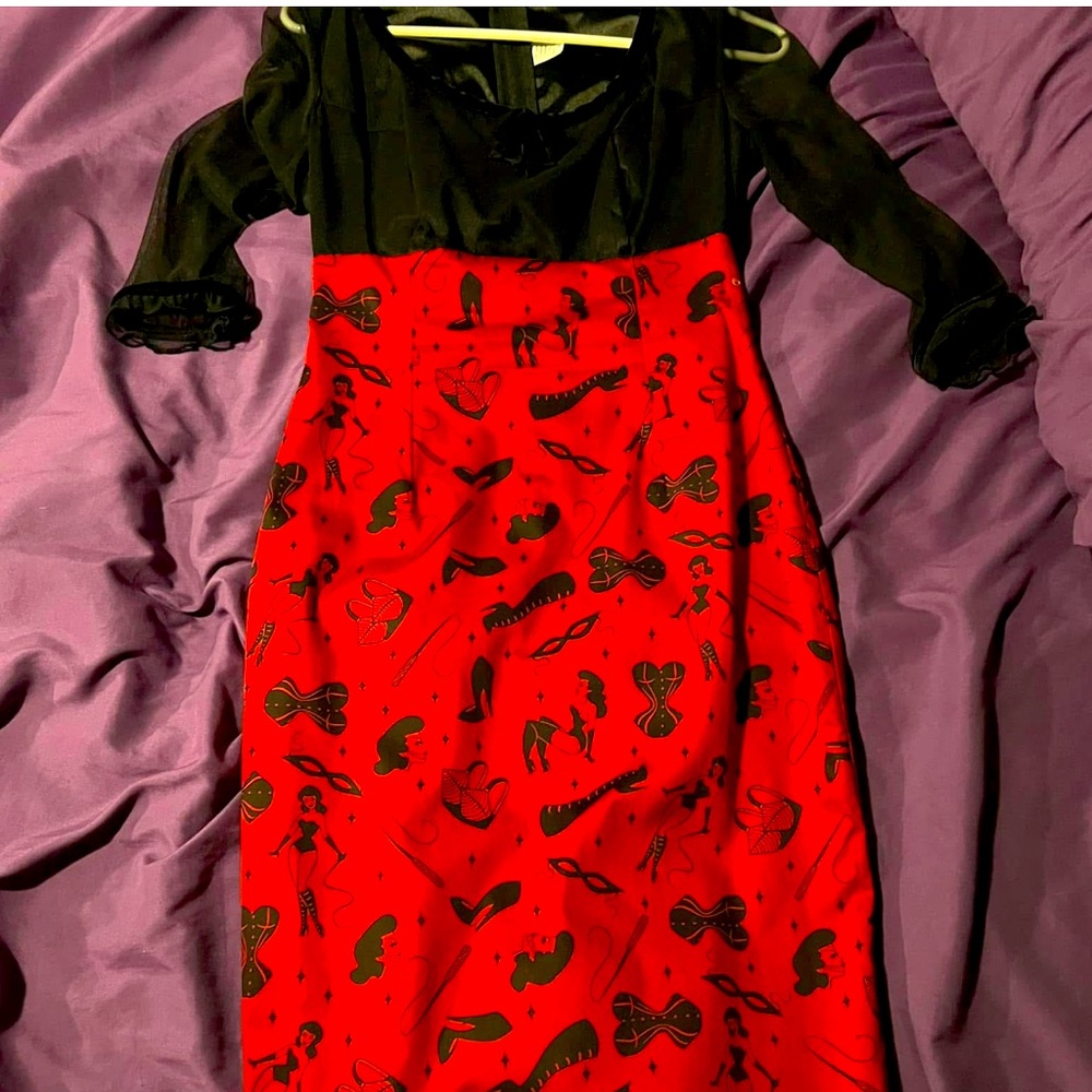 Pinup girl fetish dress